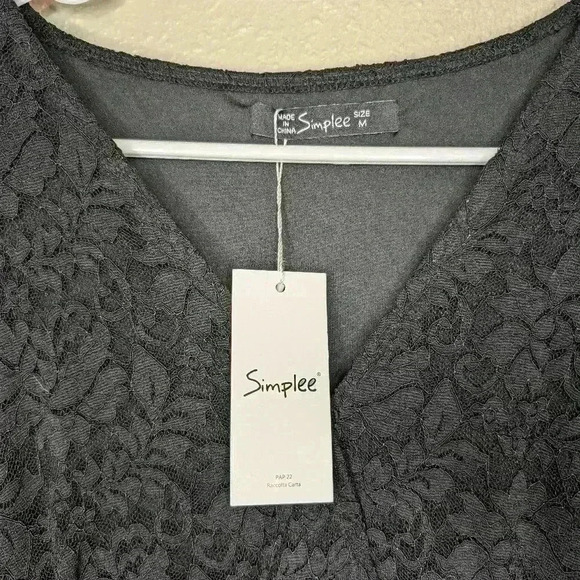 NWT Simplee Long Black lacey dress Size Medium with Bell sleeves and lace accent - Picture 2 of 10